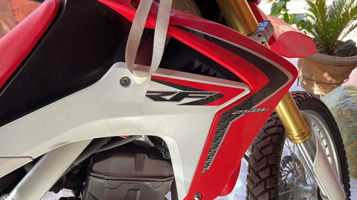 Imagen 2 de 18 de Honda Crf L