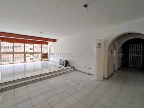 Imagen 8 de 20 de Apartaeto En Venta En Urb El Centro Av Bermudez Db 23-1690