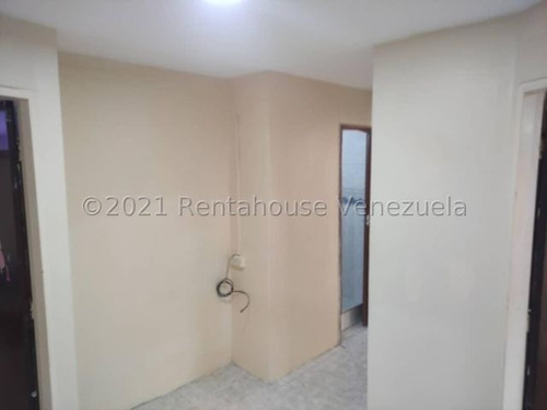 Imagen 7 de 30 de De Oportunidad Apartamento En Piso Bajo En Venta En Barquisimeto, Urb. La Floresta, Cod. 22-7319. José López Tlf. 04145533925, Lara, Venezuela