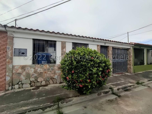 Imagen 1 de 15 de Casa En Venta En Villas De Aragua Maracay Aragua 23-3319 Irrr