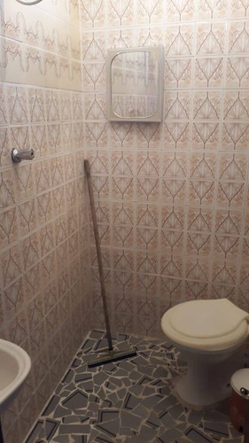 Imagem 10 de 14 de 5177 - Casa 1 Dormitorio Com Edicula Mongaguá