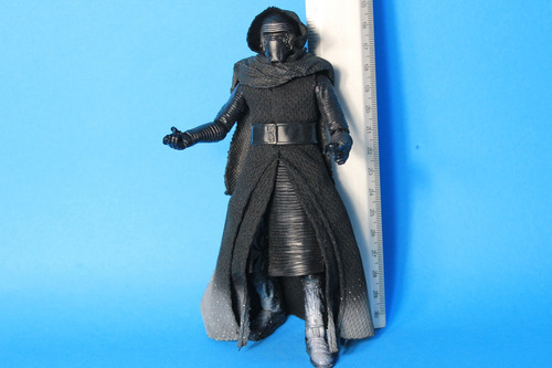 Kylo Ren Star Wars Black Series Figura (Usado)