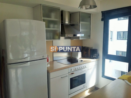 Imagen 5 de 17 de Apartamento En Venta, Frente Al Mar