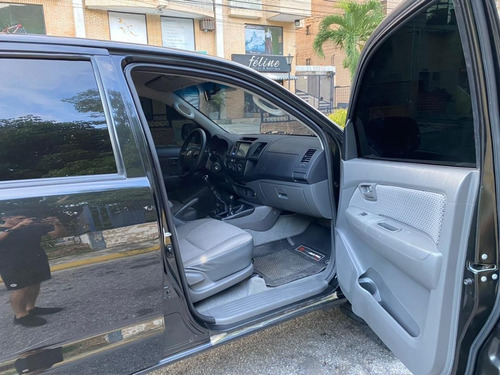 Imagen 5 de 9 de Toyota Hilux 2.7