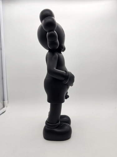 Figura Kaws Gone