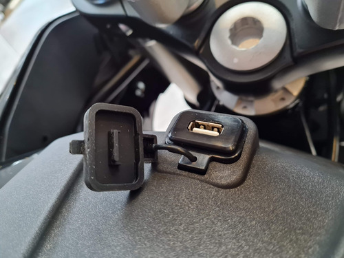 Imagen 6 de 25 de Benelli Trk 251 - No Voge, No Royal Enfield!