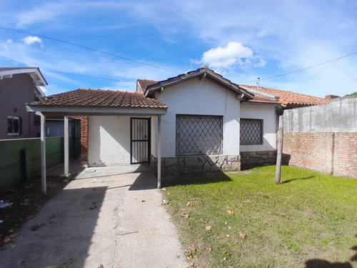Chalet Cuatro Ambientes. Zona Makro