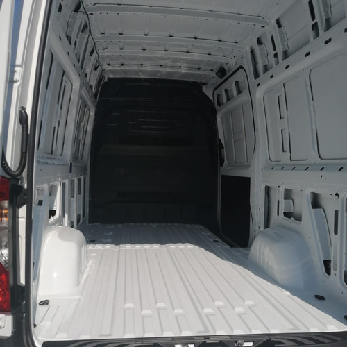 Imagen 6 de 10 de Sprinter Cargo Mediana 311 Mod. 2021