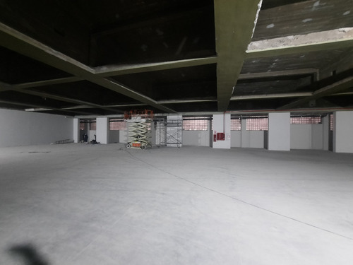 Bodega Desde 445 A 1067 M2 / Auto. Central - Costanera Norte