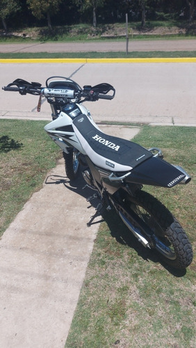 Imagen 6 de 17 de Honda Tornado
