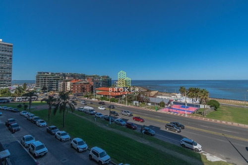 Imagen 16 de 16 de Apartamento Pocitos Frente Al Mar 4 Dormitorios Parrillero (ref: Bkb-887)