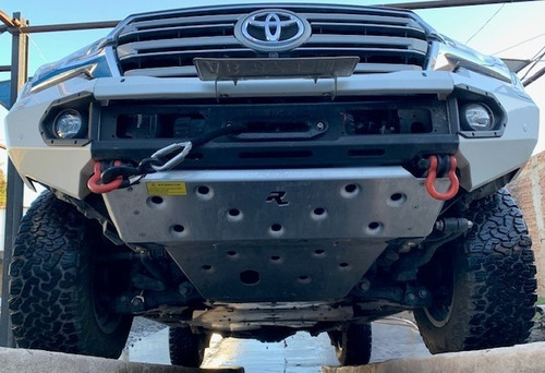 Toyota Land Cruiser 4.5 Td 200 Vx 265cv At W/floormat 2017