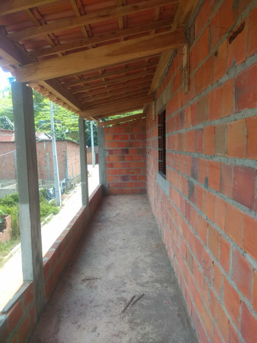 Sobrado À Venda