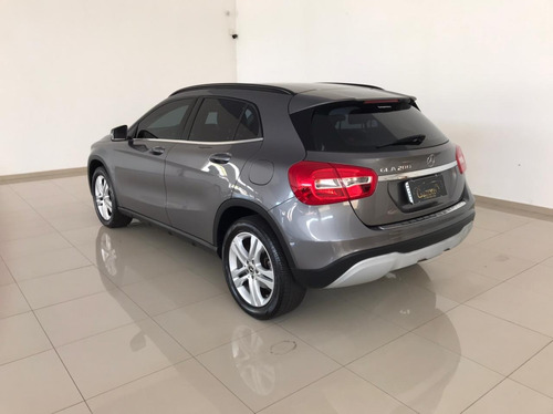Imagem 5 de 12 de Mercedes-benz Gla 200 1.6 16v 4p Cgi Style Turbo Automático