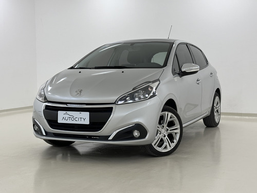 Peugeot 208 1.6 URBAN TECH 5P L18