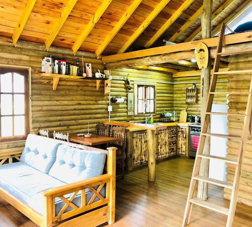Casa Estilo Cabaña En La Caleta