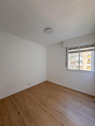 Departamento 3 Ambientes Refaccionado A Nuevo.