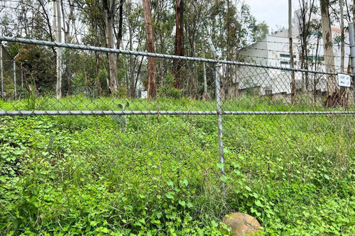 Terreno En Venta En Colonia Bosques Del Lago, Cuautitlán Izcalli, Estado De México