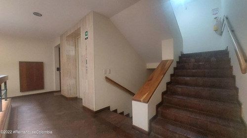 Imagen 15 de 21 de Comercial En Chico(bogota) Rah Co: 23-988