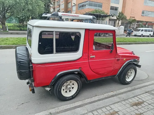Daihatsu F20 1.6 F20 4X4