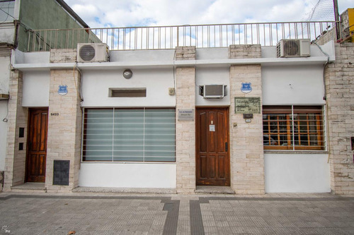 Venta/permuta - Casa 5 Dormitorios , Patio Y Cochera - Azcuénaga, Rosario.