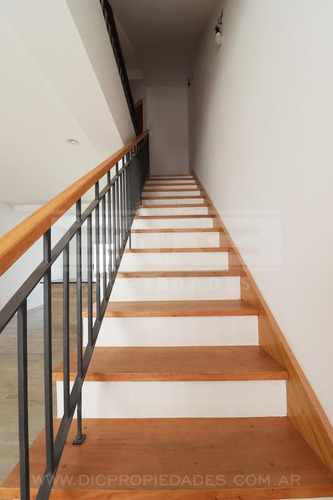 Triplex De 5 Ambientes A Estrenar Venta Olivos