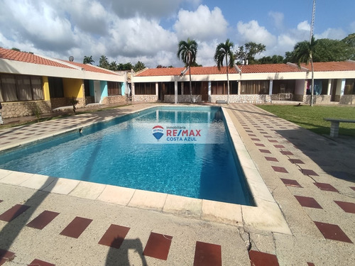 En Venta Hermosa Casa Con Cercanía Al Mar En Las Granja Del Tuque, Tucacas.