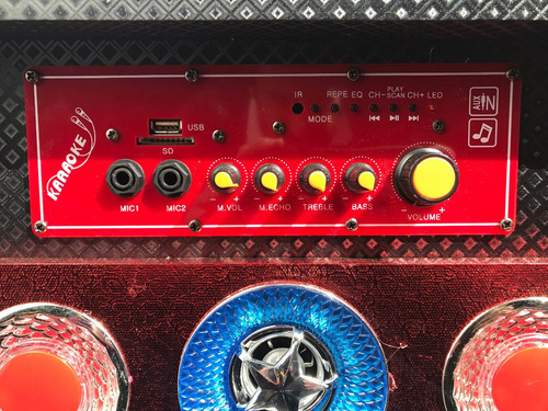 Par De Bafles Amplificados 10´´6500w Usb-sd-karaoke Potencia