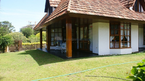 Casa En Venta Y Alquiler Temporario San Rafael 5 Dormitorios-ref:343