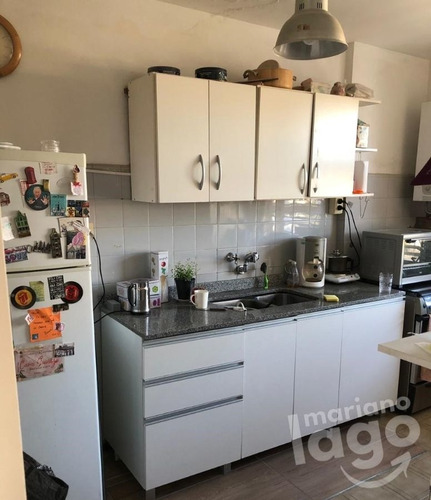 Imagen 3 de 12 de Departamento En Venta De 2 Dormitorios En Centro