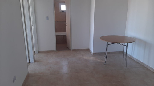 Imagen 5 de 13 de Departamento En Venta En Ciudadela