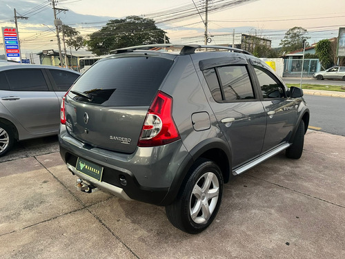 Renault Sandero Stepway 1.6 16v Hi-flex 5p
