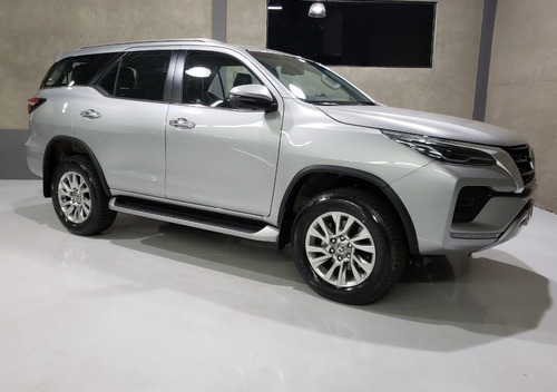 Imagem 1 de 12 de Toyota Sw4 Srx 2.8