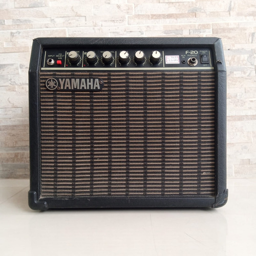 Amplificador Para Guitarra Yamaha F-20 Usado