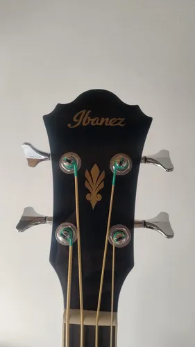Bajo Electroacústico Ibanez Aeb8e-bk 4 Cuerdas - ¡nuevo!
