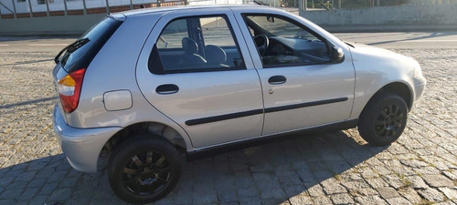 Imagem 9 de 13 de Palio Fiat 2003