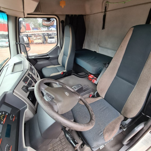 Volvo Vm330 Bitruck 4º Eixo Porta Container 2015 Vm 330