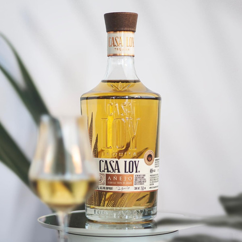 Tequila Casa Loy Añejo 750ml Con 2 Vasos