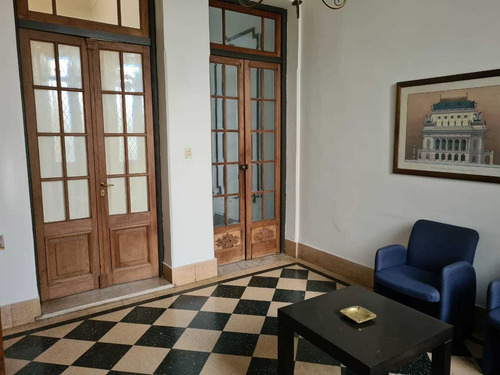Imagen 3 de 14 de Hermosa Casa De Estilo En Ph. Ideal Profesionales -en 4 Y 58
