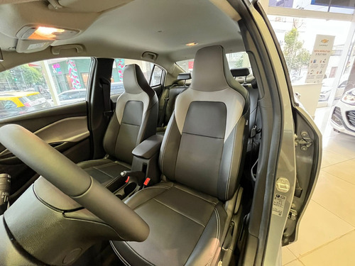 Chevrolet Onix plus 1.0 Turbo Premier At