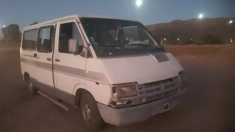 Renault Trafic 2.2 Nafta