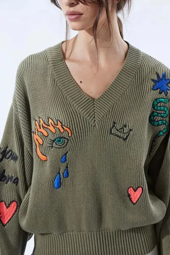 Sweater Bordado Ginebra Mujer Basquiat Invierno