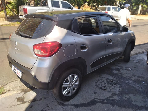 Imagem 4 de 8 de Kwid