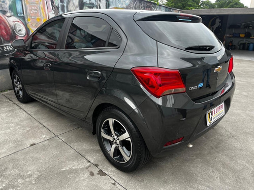 Chevrolet Onix HATCH LTZ 1.4 8V FlexPower 5p Aut.