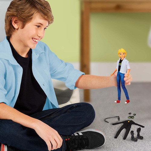 Miraculous Adrien Con Disfraz Gato Negro