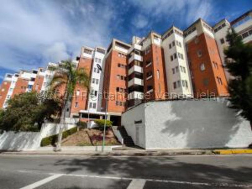  #24-17565  Maravillo Penthouse En Los Samanes 