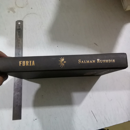 Furia Salman Rushdie 2a Ed 2002 Formato Grande Pasta Dura. (Usado)