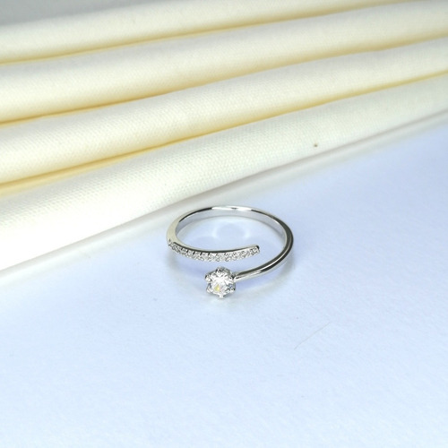 Anillo Ajustable Estilo Simple Zirconia Plata 925