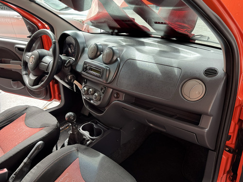 Fiat Uno 1.4 SPORTING 8V FLEX 4P MANUAL