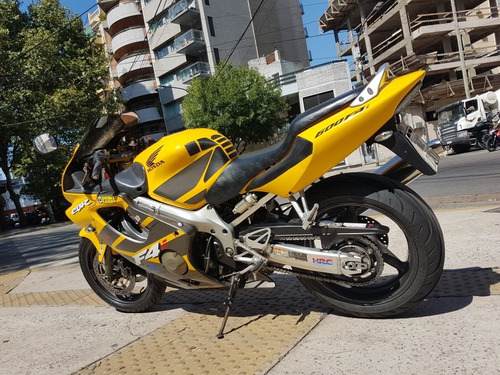 Imagen 8 de 15 de Honda Cbr 600 F4 Permuto Qr Motors